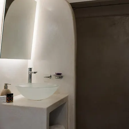 Volcave Suites Akrotiri *