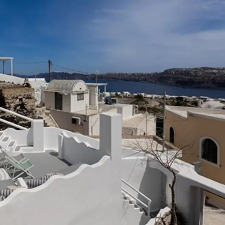 아파트 Volcave Suites Akrotiri *