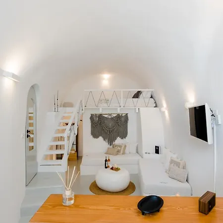 Volcave Suites Akrotiri Apartment *
